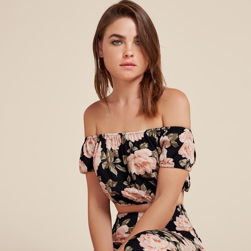 Reformation Annabelle Off Shoulder Crop Top 8
